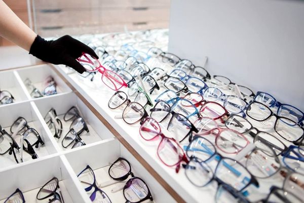 Những loại mắt kính Trung Quốc bán chạy nhất đầu năm 2022