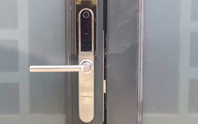 Cách chọn khóa cho cửa nhôm