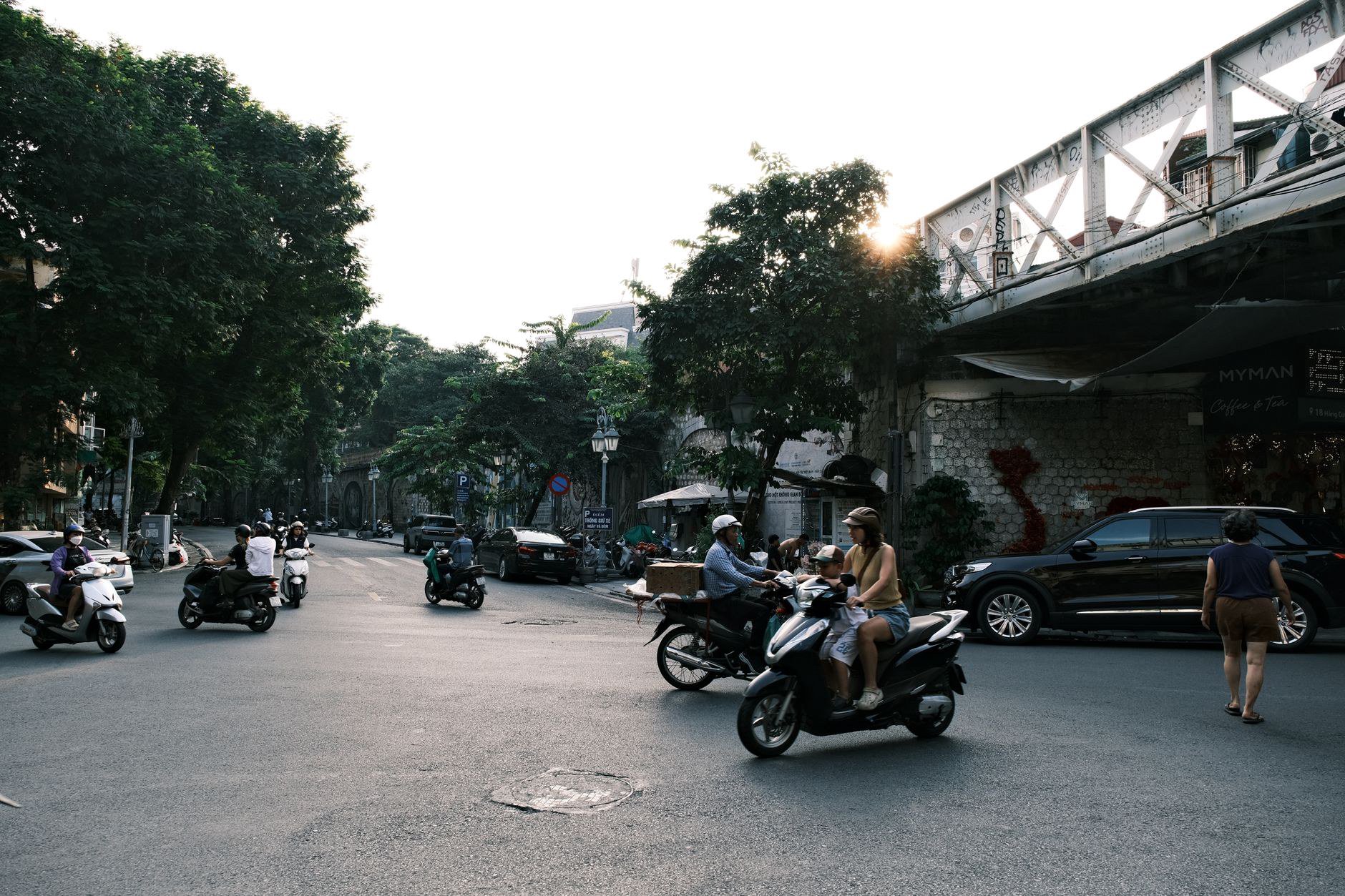 Phí nào thường nằm ngoài giá thuê mỗi ngày